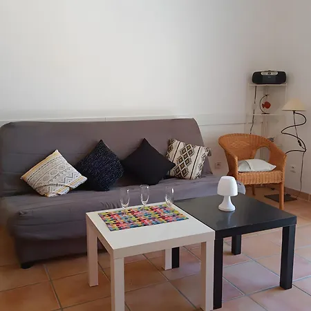 La Des Pins Poët-laval Appartement